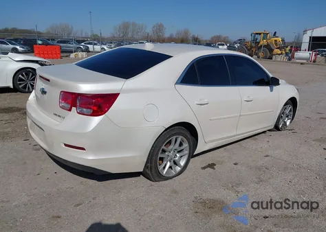2014 Chevrolet Malibu 1Lt z USA, uszkodzony, nr VIN 1G11C5SL0EF234085